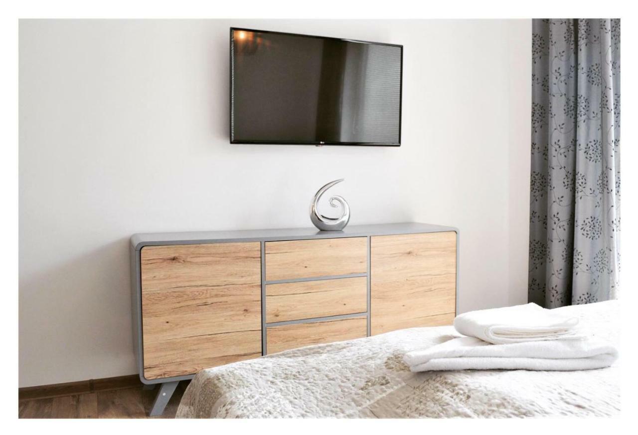 Sgl Apartments Lavickova Trenčín Dış mekan fotoğraf
